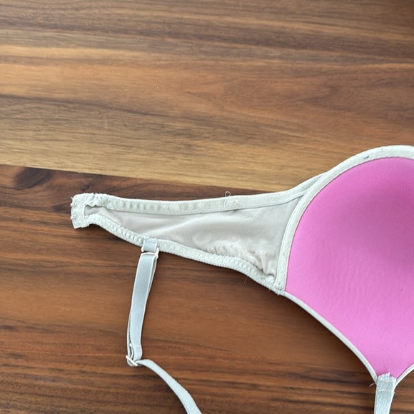 PINK WEAR EVERYWHERE tee shirt BRA 34D Underwire - Picture 3 of 5